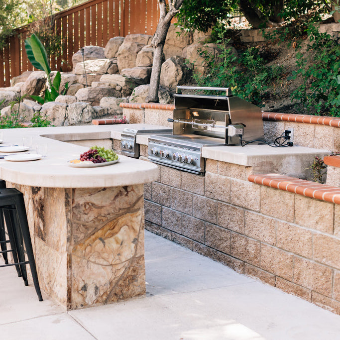 Outdoor Kitchens & Pizza Ovens