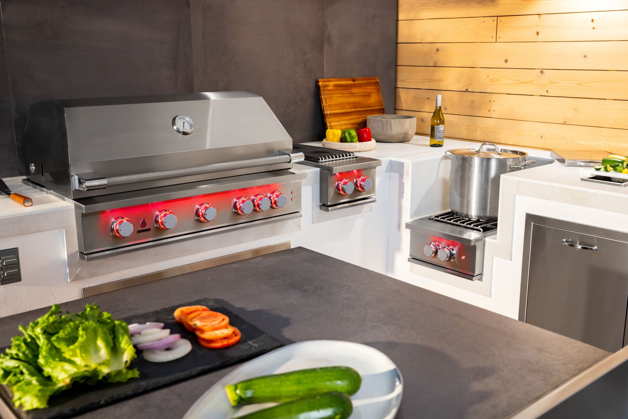 Outdoor Kitchens & Pizza Ovens
